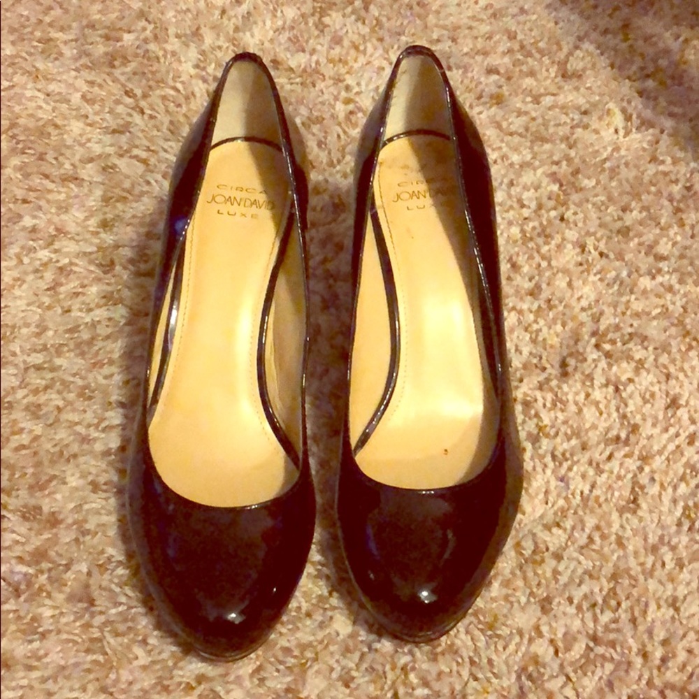Black heels